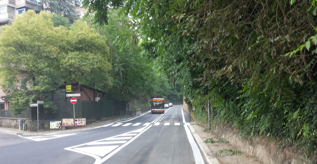 La Cassia Antica in direzione Piazza Giuochi Delfici