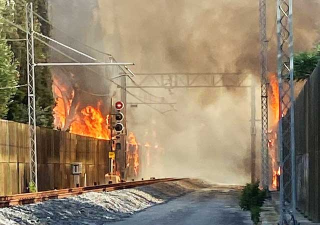 incendio-linea-vigna-clara-ostiense