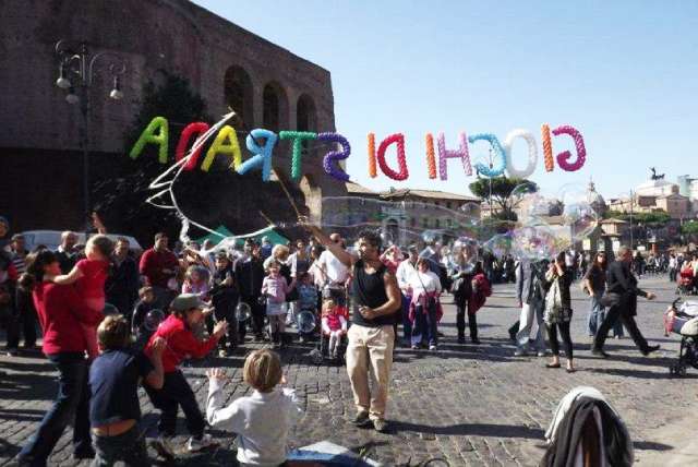 fori imperiali giochi di strada